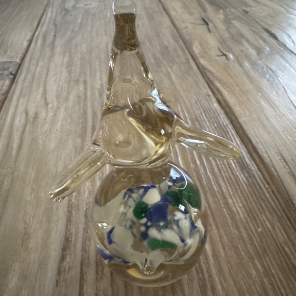 Vintage Elephant Paperweight - Picture 2 of 3